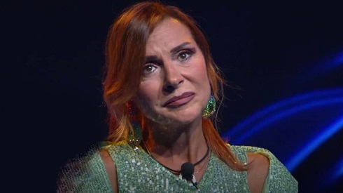 Patrizia Rossetti lascia momentaneamente la casa del GF Vip per il Covid