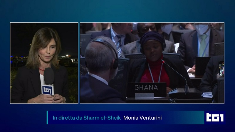 Tg1, l’inviata interrompe il collegamento e ‘scappa’ dall’inquadratura. Ecco cosa è successo – Video