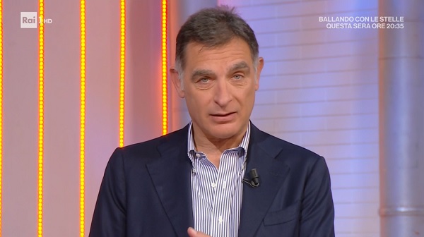 Tiberio Timperi dà della «caciottara» a Ilary Blasi – Video