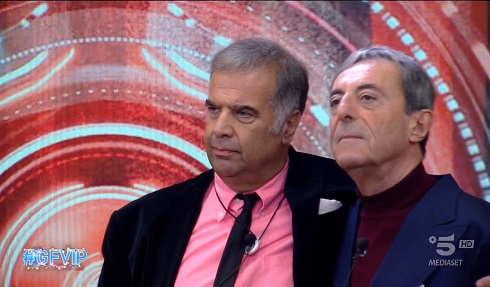 GF Vip 7, ventiquattresima puntata – Eliminato Charlie Gnocchi, l’ospite Ginevra lascia la casa, Dana Saber e Andrea Maestrelli nuovi ‘vipponi’, in quattro al televoto (senza eliminazione)