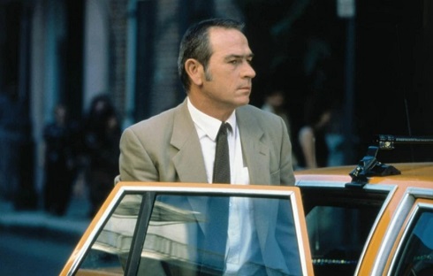 Programmi TV di stasera, sabato 17 dicembre 2022. Su Rete4 il film ‘Colpevole d’innocenza’