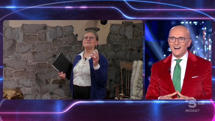 Ascolti TV | Lunedì 19 dicembre 2022. GF Vip a 2,8 milioni (23.2%), flop Le Mans ’66 a 1,8 mln (12.1%). Bene Rai2 con il film di Natale (6.9%) ma male con Drusilla (2.7%)