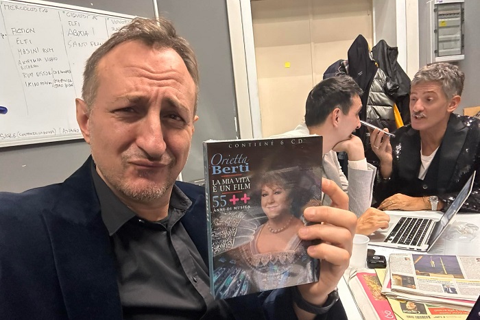 Viva Rai2: spoilerone di Casciari sugli ospiti. Ecco chi ci sarà