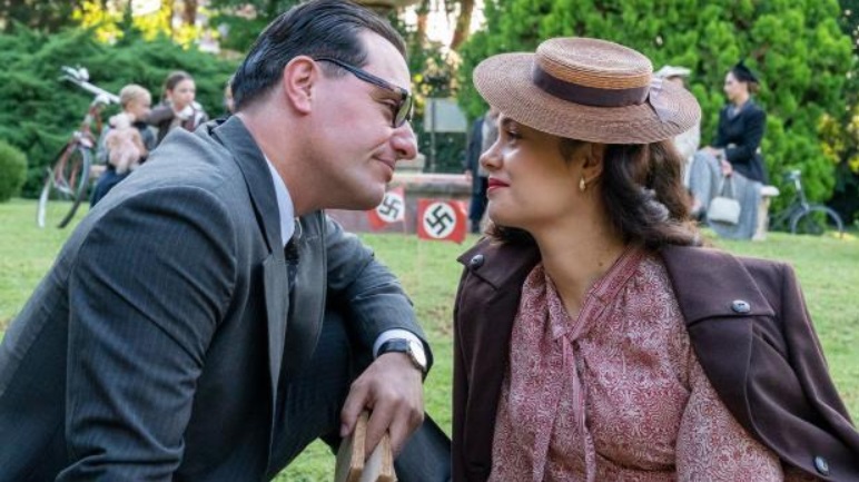 Programmi TV di stasera, venerdì 9 dicembre 2022. Il finale di Passaporto per la Libertà, l’ultima dell’anno di Propaganda Live, la novità di Bake Off