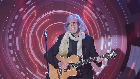 GF Vip, Riccardo Fogli ha bestemmiato a poche ore dal suo ingresso? – Video