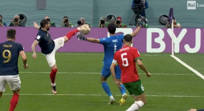 Ascolti TV | Mercoledì 14 Dicembre 2022. Record per Francia-Marocco: 11,8 mln (49.8%). Il Circolo 15.74%, bene Chi l’ha Visto (12.72%). Fiorello (16.4%) fa più del doppio di TG1 Mattina (7.08-7.19-7.15%)