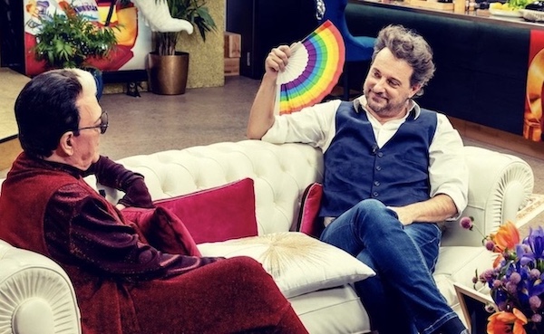 Programmi TV di stasera, mercoledì 21 dicembre 2022. Pieraccioni e Ceccherini da Malgioglio