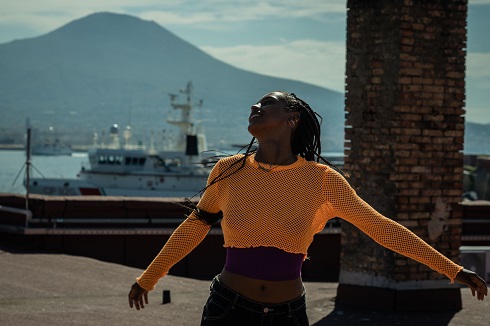 55.Kyshan Claire Wilson MARE FUORI_3_Ep.2_Ph_Sabrina Cirillo_HD_DSC08096