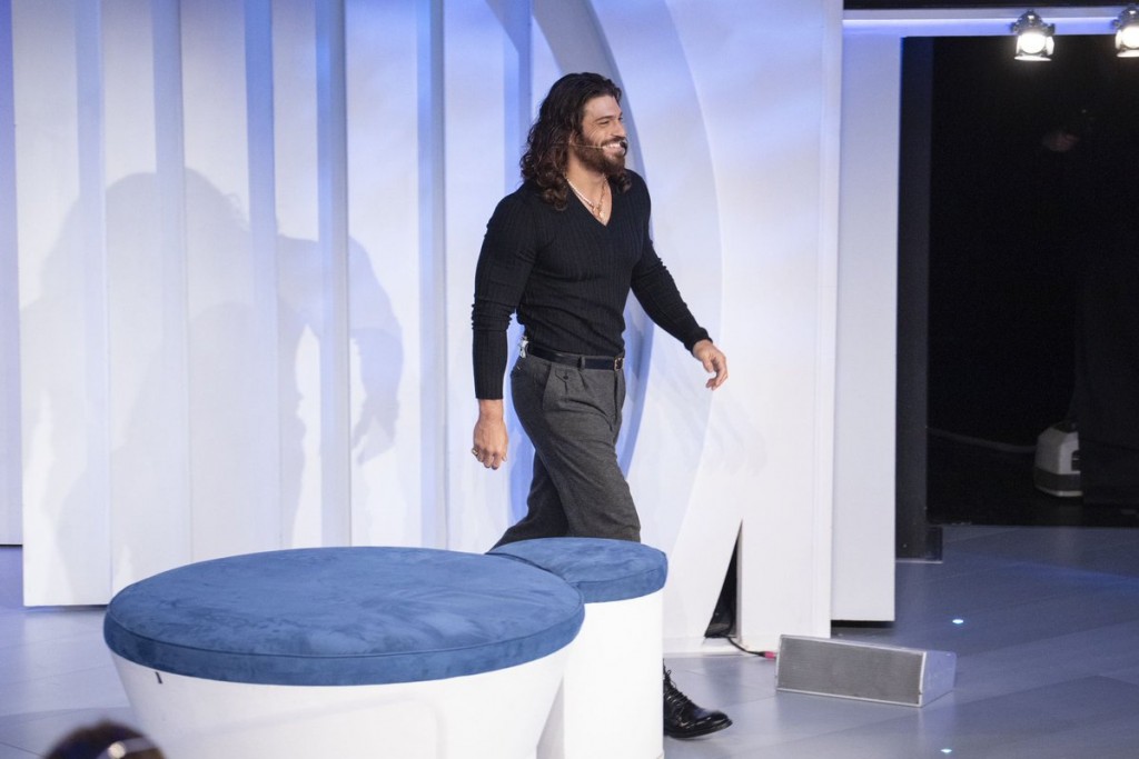 Can Yaman e Cannavacciuolo alla prima puntata di C’è Posta per Te