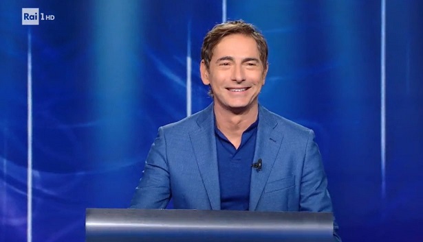 Reazione a Catena si allunga ancora. Confermato Marco Liorni alla conduzione