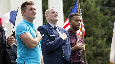 Programmi TV di stasera, sabato 14 gennaio 2023. Su Rete 4 il film ‘Ore 15:17 – Attacco al Treno’