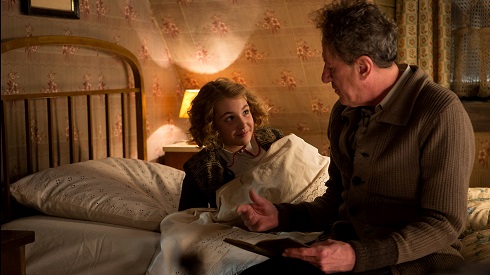 Programmi TV di stasera, martedì 24 gennaio 2023. Su Canale 5 il film ‘Storia di una ladra di libri’