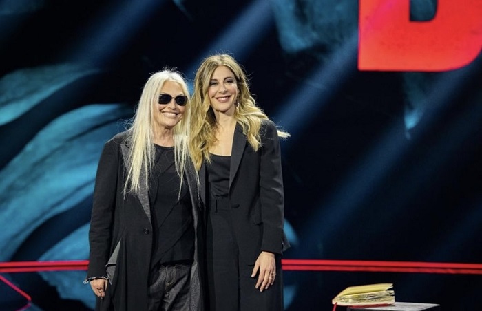 Anna Oxa a Belve sul Festival: «Non relaziono me o la signora Oxa a Sanremo. Sono contentissima, il vero voto è quello che tu hai trasferito» – Video