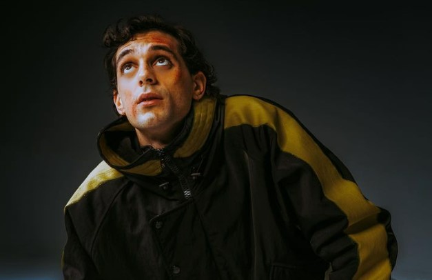 Classifica FIMI: Bresh & Shune in vetta, Blanco debutta quinto. Guè si riprende il primato negli album e i Maneskin scivolano al terzo posto. Quattordicesima la compilation di Amici