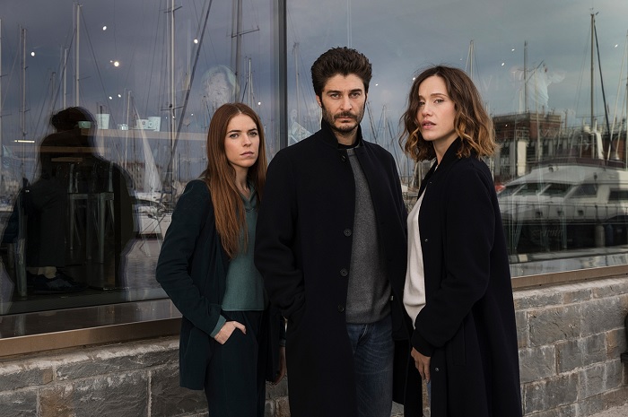 Programmi TV di stasera, mercoledì 1 febbraio 2023. Su Rai2 si chiude La Porta Rossa