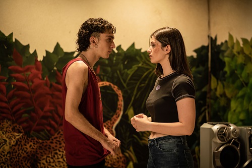 Il cast di Mare Fuori alla quarta serata di Sanremo 2023