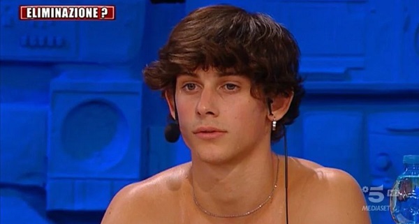 Samu di ‘Amici’ sbarca al cinema diretto da Beppe Fiorello. Interpreterà un ragazzo ucciso perchè gay