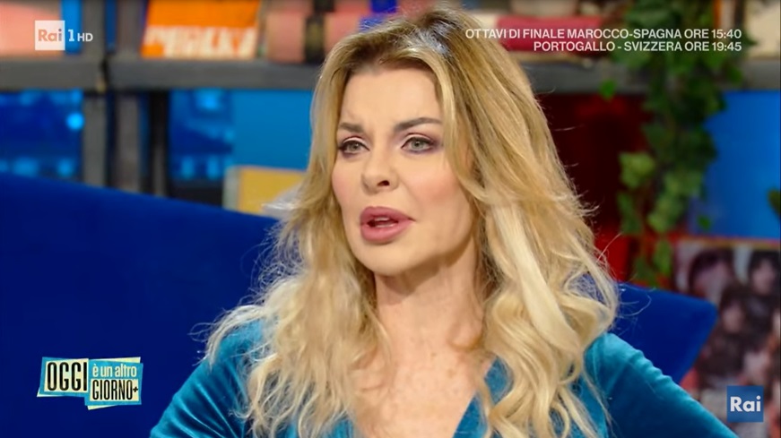 Alba Parietti vince il Leone d’Oro alla carriera ma non è il Leone d’Oro alla carriera