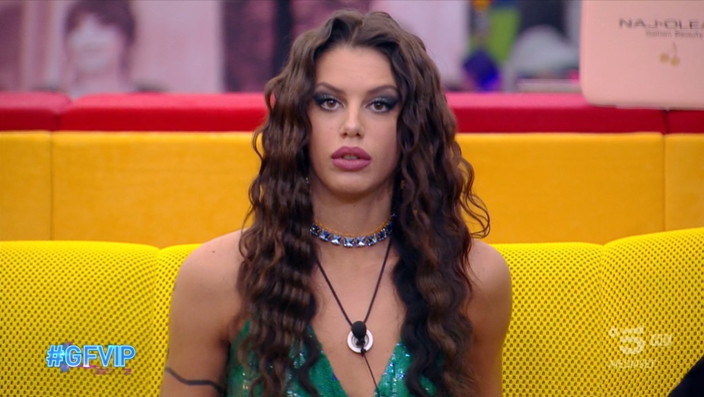 GF Vip 7, quarantatreesima puntata – Il sito del GF spoilera la finalista: è Giaele. Eliminata Antonella. Tutti al televoto