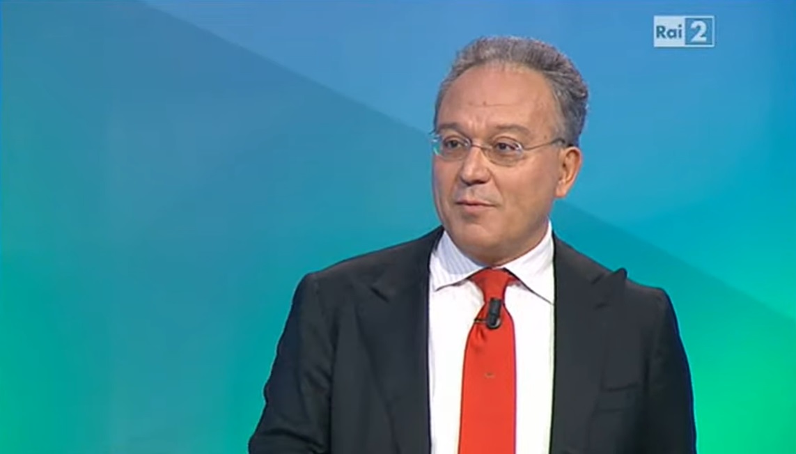 Enrico Varriale fa causa alla Rai per tornare in onda