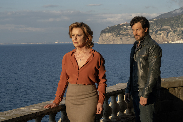 Inganno: Monica Guerritore e Giacomo Gianniotti sono i nuovi amanti di Netflix