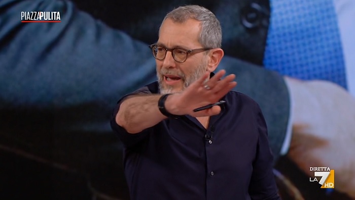 La vignetta su Lollobrigida divide anche Mentana e Formigli