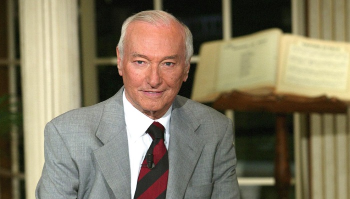 Rai intitola a Piero Angela la sede di Torino