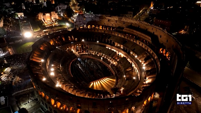 Ascolti TV | Venerdì 7 aprile 2023. In 3,8 milioni per la Via Crucis (20.2%), Felicissima Sera chiude a 2,88 mln (21.3%)