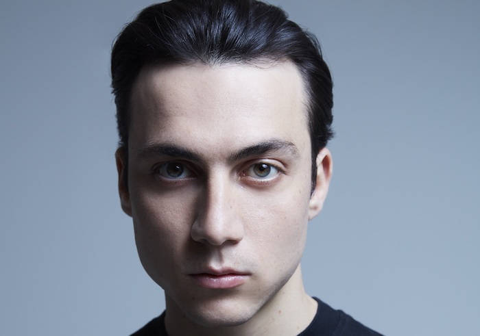 Matteo Paolillo si lancia a capofitto nella musica