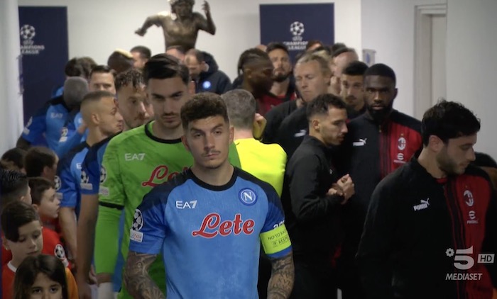 Ascolti TV | Martedì 18 Aprile 2023. Napoli-Milan sfonda il muro degli 8 mln su Canale 5 (35.9%). Imma Tataranni 14.2% (2,8 mln). Calano tutti e Giordano (4.6%) accorcia le distanze su Floris (4.8%)