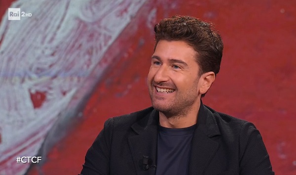 Alessandro Siani porterà Mare Fuori a teatro