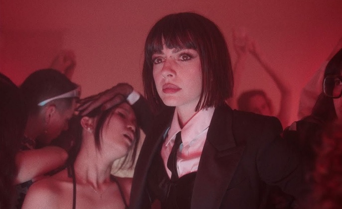 Classifica FIMI: Mon Amour di Annalisa insidia il primato di Mina e Blanco, esordio flop per Tiziano Ferro. Negli album Ed Sheeran debutta al secondo posto dietro Geolier