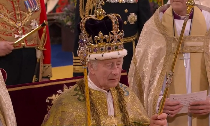 Ascolti TV | Sabato 6 maggio 2023. La semifinale di Amici 27% (4,08 mln), la replica di DallArenaLucio 15.1% (2,39 mln). Boom per l’incoronazione di Carlo III: Rai1 31.1%, Canale5 23.2%-22.2%, La7 4.5%. Giro d’Italia 9.9%