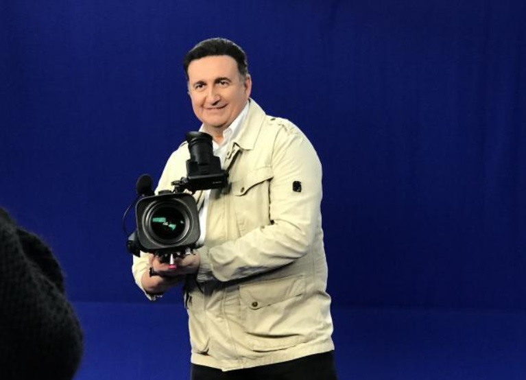 Programmi TV di stasera, lunedì 8 maggio 2023. Su Italia1 l’ultimo viaggio di Freedom