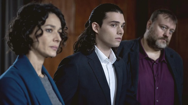 Programmi TV di stasera, lunedì 29 maggio 2023. Su Rai 1 l’ultimo appuntamento con ‘Vivere Non è Un Gioco Da Ragazzi’