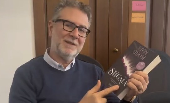 Che Tempo che Fa: Fazio svela l’identità della scrittrice Erin Doom