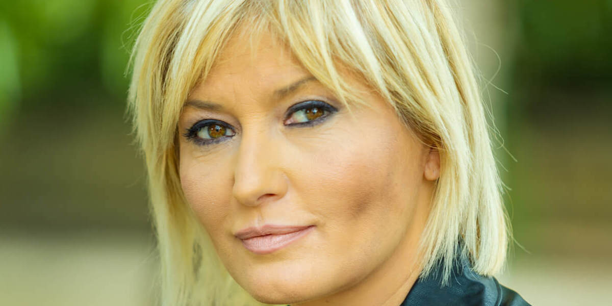 Un Posto al Sole, anticipazioni (15-19 maggio 2023): Lara sta per essere scoperta?