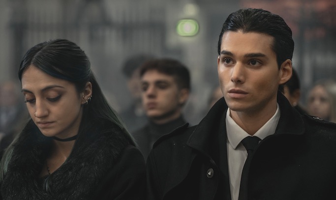 Ascolti TV | Lunedì 22 Maggio 2023. Vivere Non è un Gioco da Ragazzi non va oltre il 16.1% (2,92 mln), Isola 18.7% (2,53 mln). Only Fun 3.9%