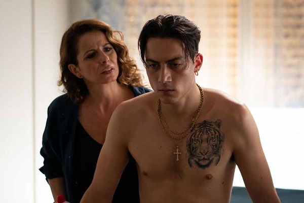 Nastri D’Argento Grandi Serie 2023: tutti i vincitori. Mare Fuori serie dell’anno, Mediaset a bocca asciutta