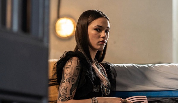 Mare Fuori – Il Musical: quattro attori della serie nel cast dello spettacolo diretto da Alessandro Siani