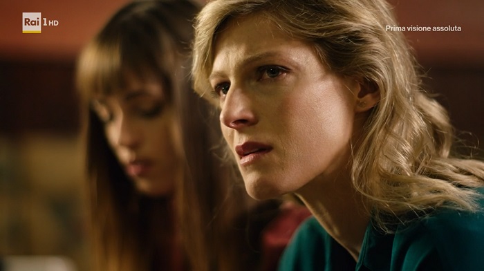 Ascolti TV | Martedì 20 giugno 2023. A Sophie Cross basta il 12.7% per vincere, il concerto di Amici (10.1%) a un passo da Canale 5 (Sono solo fantasmi 10.3%), Cartabianca sale all’8.8%. Le Papere (17.5%) superano le Teche (16.2%)