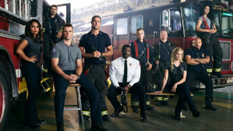 Programmi TV di stasera, giovedì 6 luglio 2023. Su Italia1 al via la nuova stagione di Chicago Fire