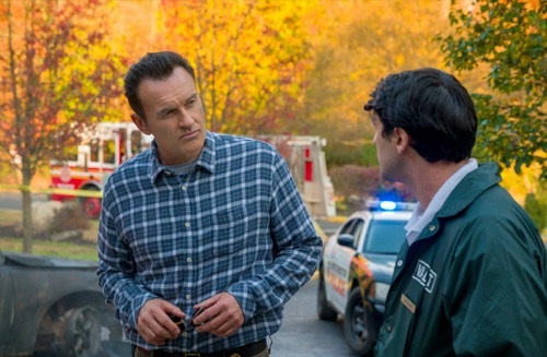 Programmi TV di stasera, domenica 2 luglio 2023. Su Italia 1 torna la terza stagione di ‘FBI: Most Wanted’