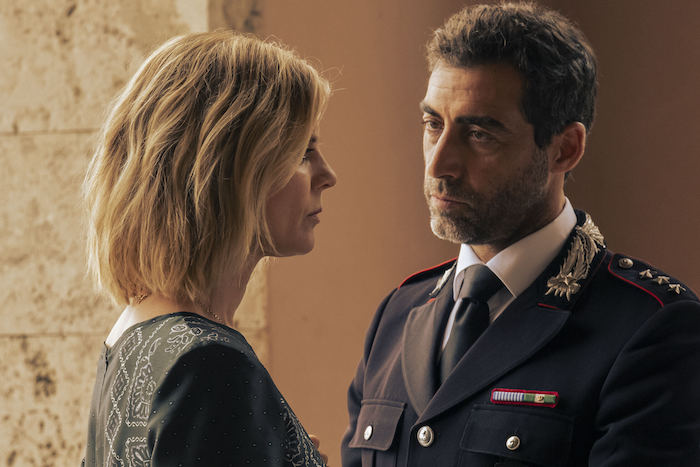 Signora Volpe: giallo e mistero nella nuova serie ‘anglo-italiana’ di Canale5