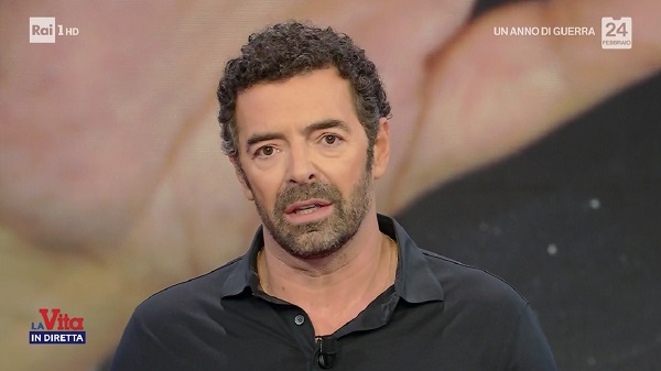 Alberto Matano pronto per la nuova sfida de La Vita in Diretta. Con Barbara D’Urso c’è stato un rapporto leale ma non si sono mai sentiti!