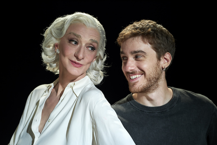 Tutto Chiede Salvezza 2 con Drusilla Foer e Valentina Romani