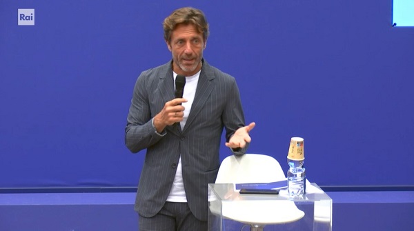 Conferenza Stampa Intrattenimento Day Time Rai 2023/2024 in diretta