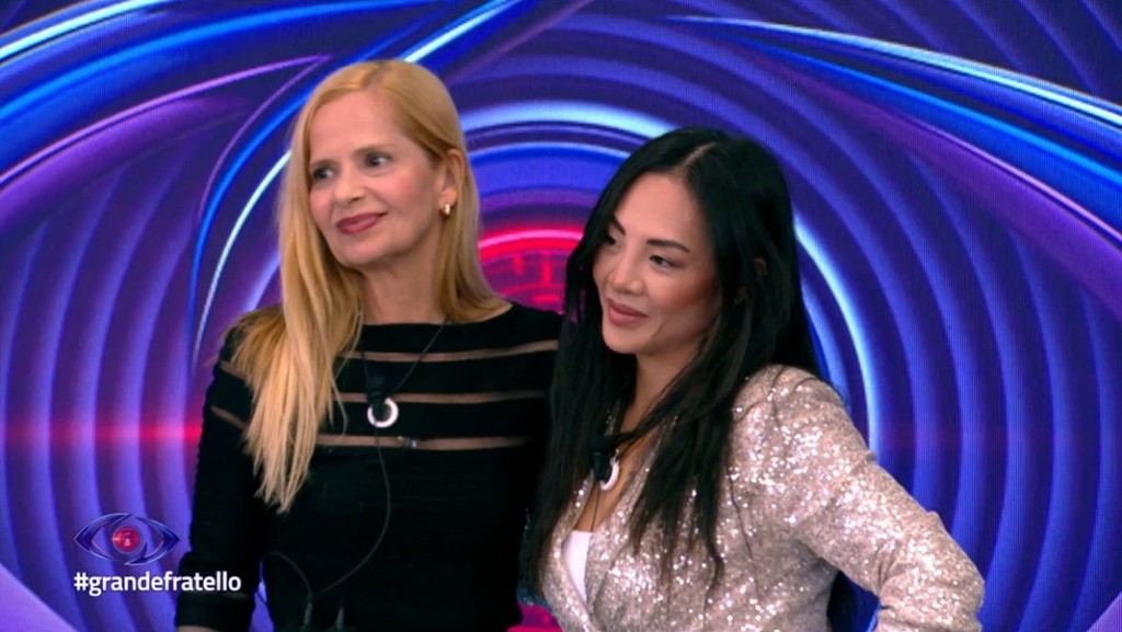 Grande Fratello 2023, terza puntata – In 4 al televoto (senza eliminazione), Grecia è la prima a rischio uscita