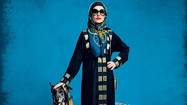 Programmi TV di stasera, sabato 9 settembre 2023. Su Rai 3 il film ‘La Padrina – Parigi ha una nuova regina’