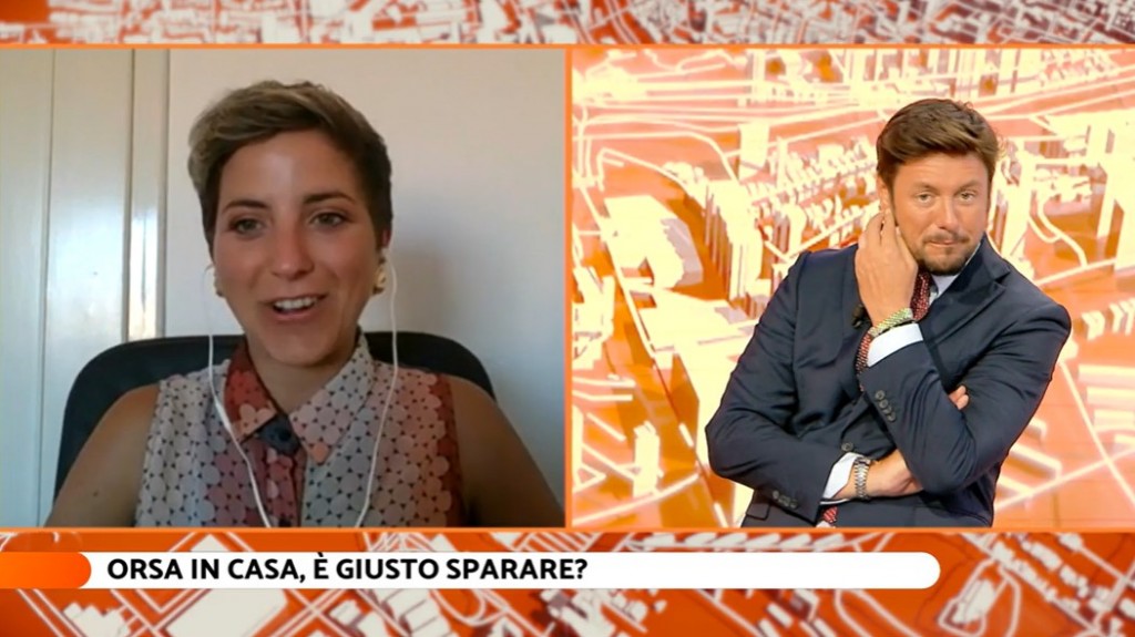 Giambruno punzecchiato in diretta dall’attivista  Scuderi